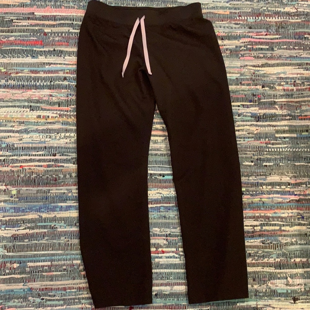 Figs black Livingston scrub pant size med regular